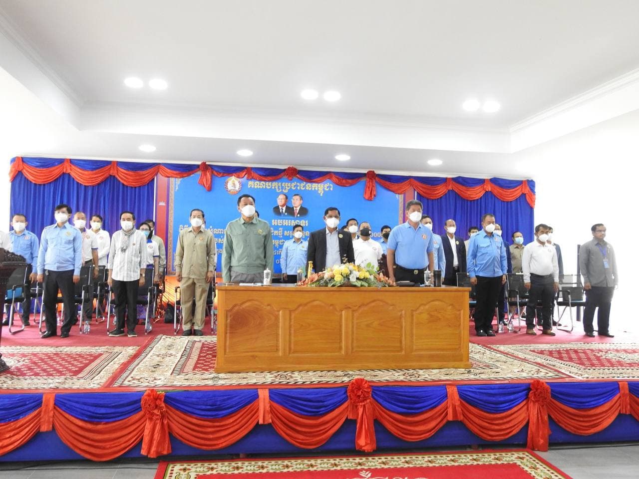 គណបក្សប្រជាជនកម្ពុជាក្រុងព្រះសីហនុស្វាគមន៍សមាជិកថ្មីជាង១ ៨០០ នាក់