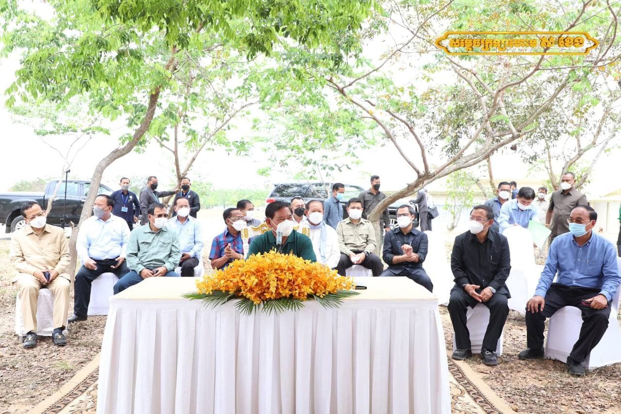 សម្តេចក្រឡា ហោម ស ខេង បានណែនាំក្រុមការងារសហគ្រាសទឹកស្អាតខិតខំថែទាំគ្រប់គ្រងសេវាកម្មទឹកស្អាតនេះឲ្យបានល្អ ដើម្បីសុខភាពប្រជាពលរដ្ឋ