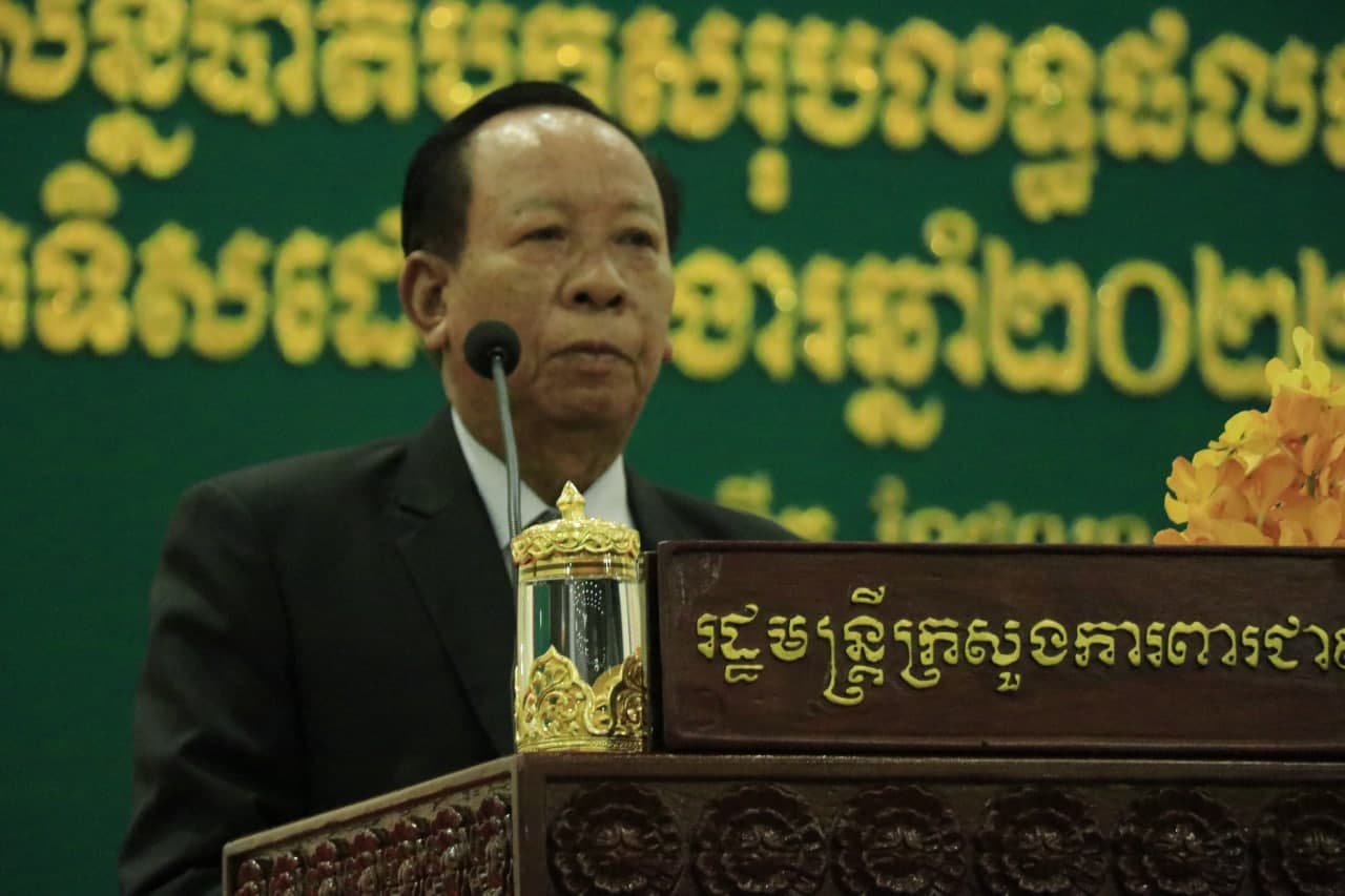សម្តេចពិជ័យសេនា ទៀ បាញ់ ជំរុញឱ្យយមន្រ្តីទាំងអស់បម្រើសេវាកម្មជូនប្រជាពលរដ្ឋឲ្យបានគ្រប់ជ្រុងជ្រោយ