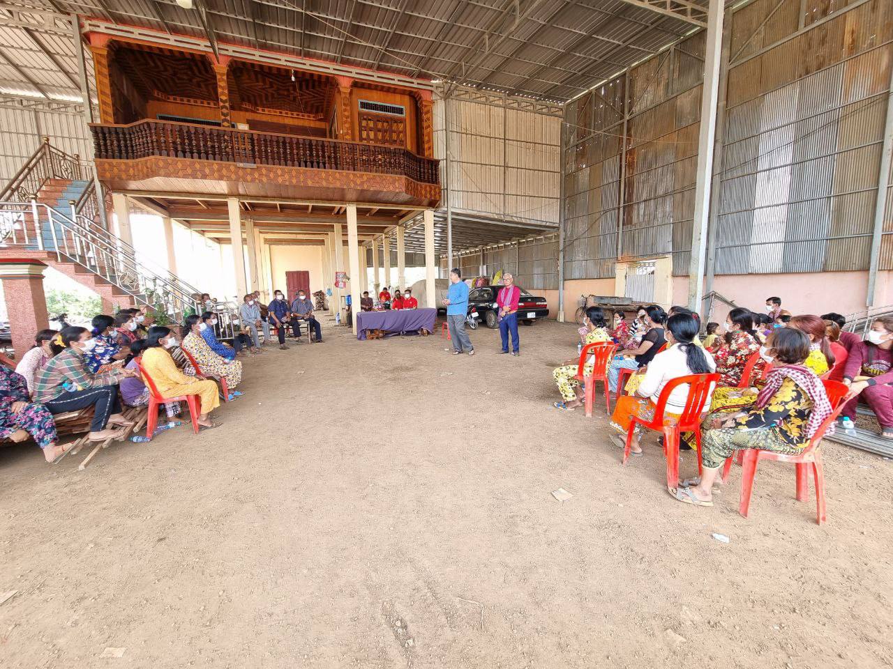 ឯកឧត្តម រ័ត្ន វិរៈ អញ្ជើញឈ្វេងយល់អំពីជីវភាពរស់នៅប្រចាំថ្ងៃ និងបង្កើនភាពសិ្នតស្នាលជាមួយសមាជិកគណបក្ស និងទទួលយកនូវបញ្ហាប្រឈមនានាដើម្បីដោះស្រាយ