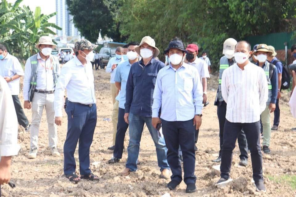 ផ្ទៃអាងស្តុកទឹកបឹងត្របែក នឹងប្រែមុខមាត់ថ្មី អមជាមួយផ្លូវនៅជុំវិញ ដែលកំពុងតែស្ថាបនាសម្រេចបានប្រមាណ ៨០%ហើយ