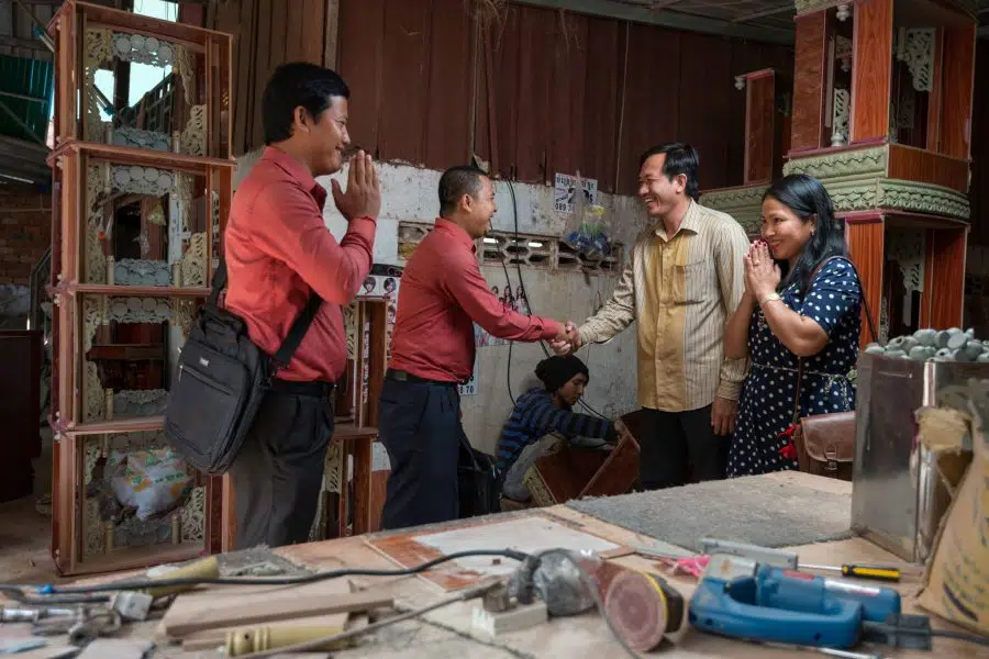 ឥណទានខ្នាតតូចបំផុតកំពុងចូលរួមអភិវឌ្ឍន៍សង្គម តាមរយៈការជួយដល់ប្រជាពលរដ្ឋក្នុងការពង្រីកអាជីវកម្ម និងបង្កើតមុខរបរថ្មី