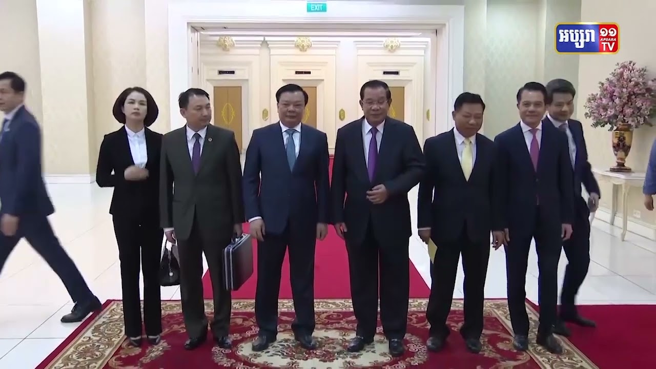 សម្តេចតេជោ ហ៊ុន សែន ទទួលជួបមន្ត្រីលេខាបក្សកុម្មុយ និស្តវៀតណាមប្រចាំក្រុងហាណូយ (Video Inside)