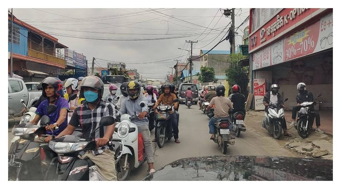 មកនាំឯងស្ទះដែរ 😏😏😏