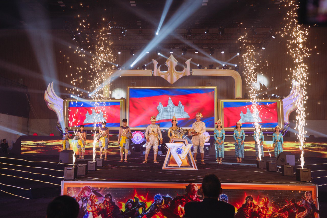 នាយកក្រុមហ៊ុន T.Y MEDIA លើកឡើងថា ឆាកធំជាចំណែកមួយពង្រឹងផ្លូវចិត្ត កីឡាករឲ្យរឹងមាំ ពេលប្រកួតកម្រិតអន្តរជាតិ