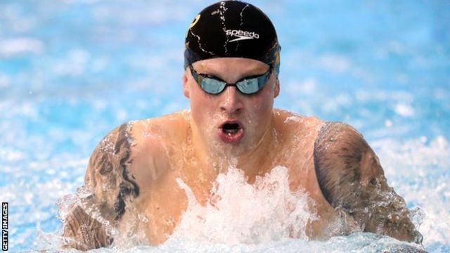 កីឡាករ Adam Peaty ឈ្នះជើងឯកហែលទឹក 100 ម៉ែត្រនៅ British Swimming Championships