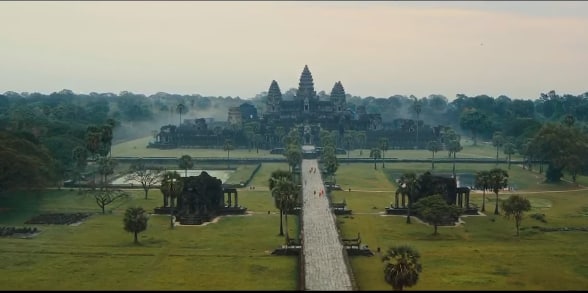 ការរីកចម្រើនលើគ្រប់វិស័យ សំណង់អច្ឆរិយៈ និងការរក្សាប្រពៃណីវប្បធម៌ដ៏ផូរផង់ កើតចេញពីសន្តិភាព