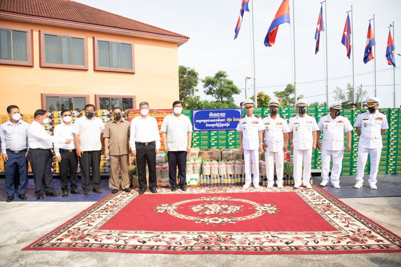 រដ្ឋមន្រ្តីក្រសួងបរិស្ថាន ៖ កងទ័ពគឺជាឆ្អឹងខ្នងរបស់កម្ពុជា និងក៏ជាកូន ជាចៅ របស់ប្រជាជន