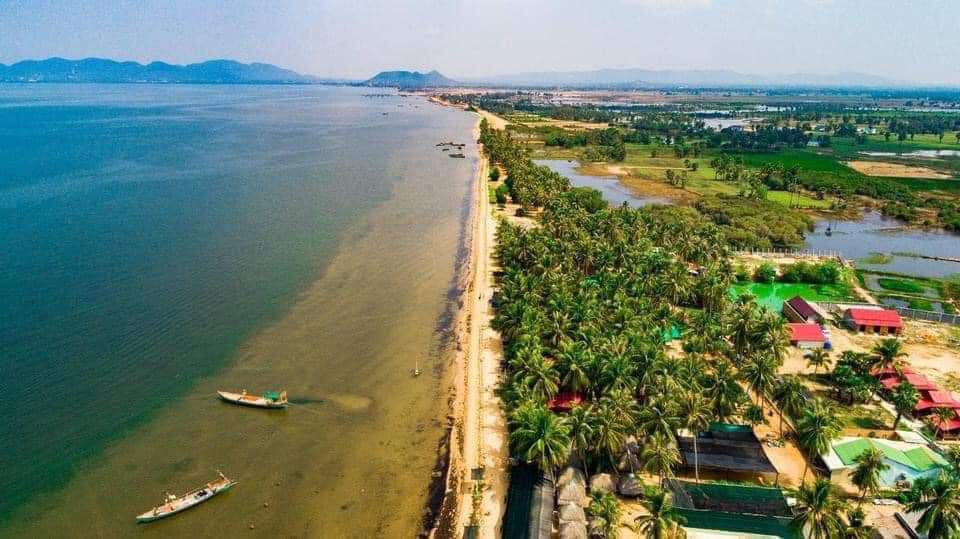 ខេត្តកែបបានត្រៀម ខ្លួនរួចជាស្រេចសម្រាប់ការទទួល បងប្អូនភ្ញៀវទេសចរជាតិ  និងភ្ញៀវទេសចរអន្តរជាតិ មកសម្រាកលំហែកំសាន្ត  និងសង្រ្កាន្តខេត្តកែប នាថ្ងៃទី១៤-១៥-១៦ ដើ ម្បីអបអរសាទរ ពិធីបុណ្យចូលឆ្នាំថ្មីប្រពៃ ណីជាតិខ្មែរ ឆ្នាំ២០២២  នេះ