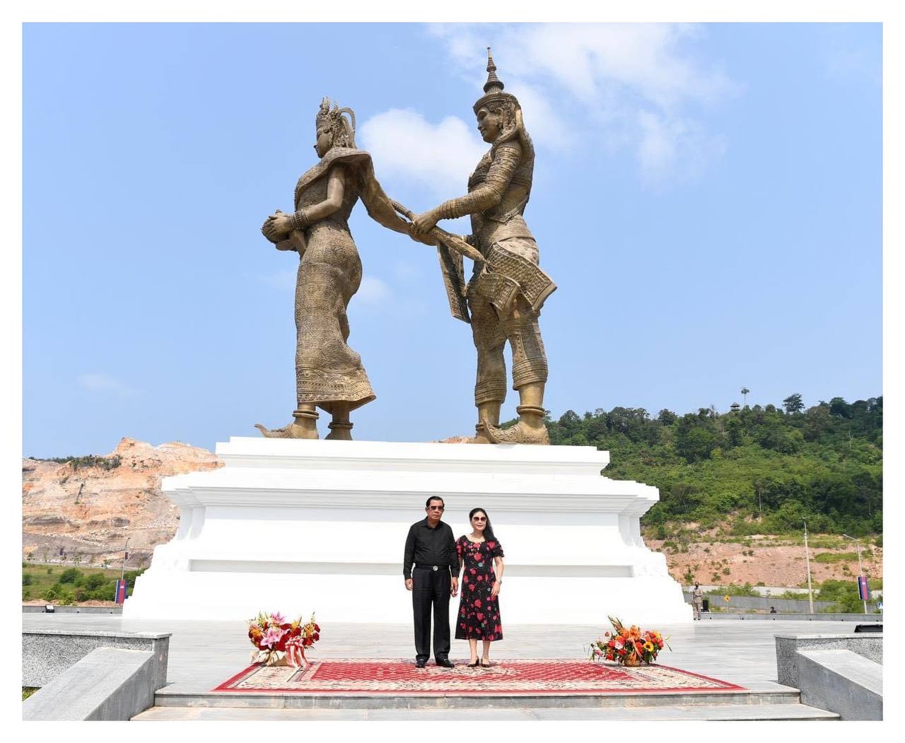 ពីរនាក់បានហើយ!