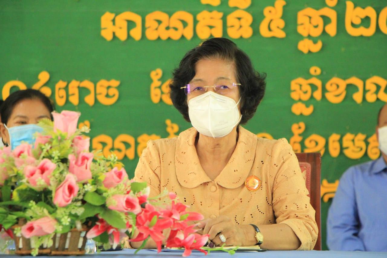 ប្រធានក្រុមការងារមូលដ្ឋានស្រុកកោះអណ្តែត ណែនាំមន្ត្រីបក្សទូទាំងស្រុក បន្តអនុវត្តគោលនយោបាយគណបក្សឱ្យមានប្រសិទ្ធភាពនិងបម្រើប្រជាពលរដ្ឋដោយស្មោះ