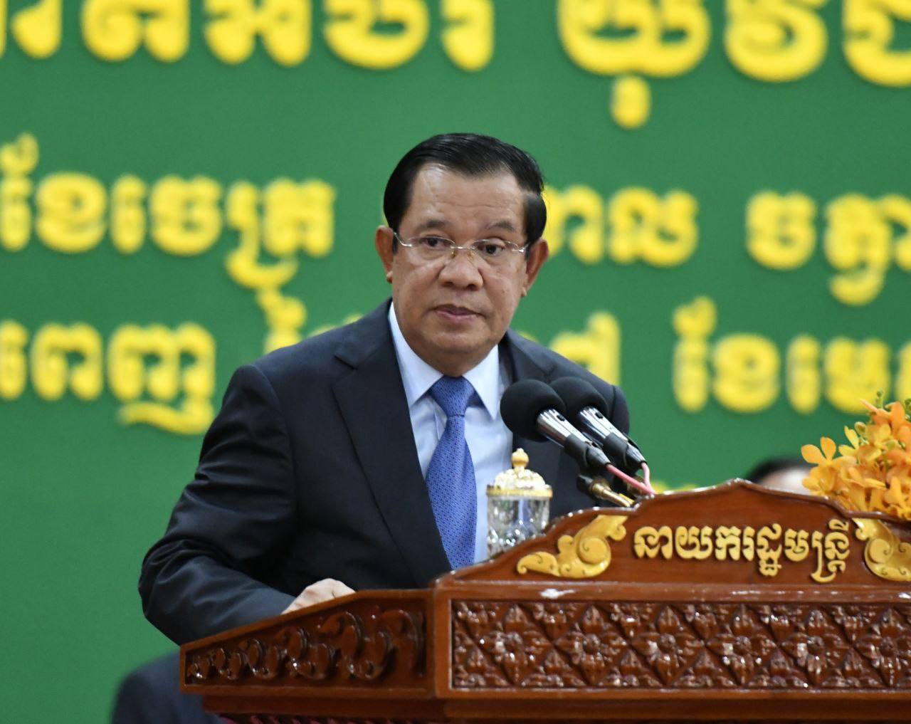 សម្តេចតេជោ ហ៊ុន សែន៖ វិធានការ ៣កុំ ៣ការពារ នៅតែជាចាំបាច់ ខណៈកម្ពុជា អត់មានរើសអើងខាងនយោបាយ សម្រាក់ការចាក់វ៉ាក់សាំងកូវីដ នោះទេ