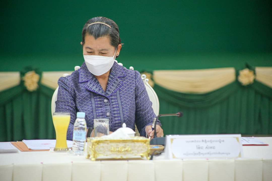 ក្នុងខែមេសាអង្គភាពប្រឆាំងអំពើពុករលួយមានពាក្យប្តឹង២៨ ឱ្យម្ចាស់ស្ថាប័ននិងម្ចាស់សាម៉ីខ្លួនបំភ្លឺ និង ពាក្យប្តឹងចំនួន៣ កោះហៅជនពាក់ព័ន្ធចូលខ្លួនមកបំភ្លឺផ្ទាល់
