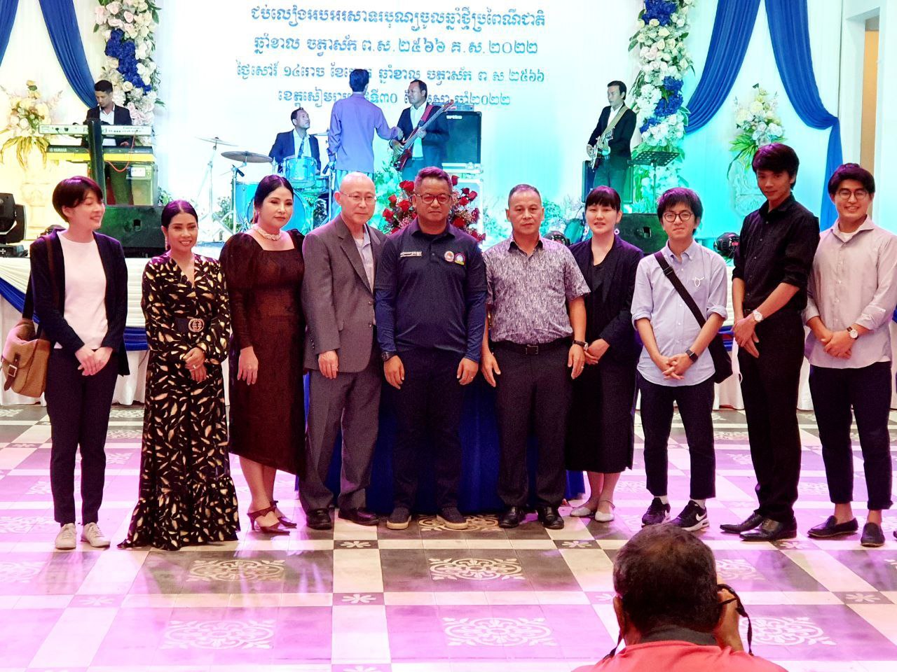 រដ្ឋបាលខេត្តសៀមរាប បានរៀបចំពិធីជប់លៀងបន្ទាប់ពីបានបញ្ចប់ភារកិច្ចក្នុងឱកាសព្រឹត្តិការណ៍សៀមរាបសង្រ្កាន្ត