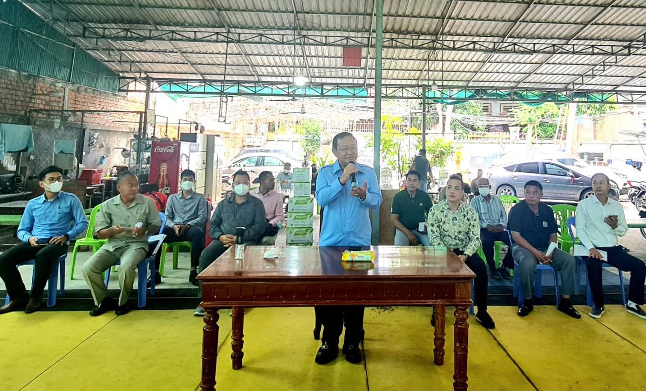 ឯកឩត្តម ប៉ា សុជាតិវង្ស ចុះជួបសមាជិកគណបក្សប្រជាជនកម្ពុជា ចំនួន១៣៩នាក់ ក្នុងសង្កាត់បឹងទំពន់ទី១