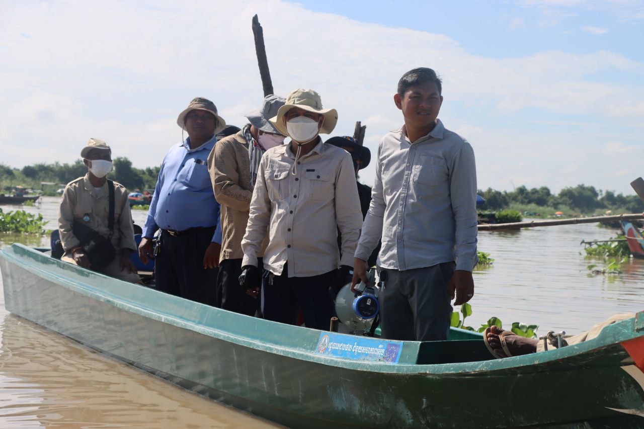 រដ្ឋបាលខេត្តកំពង់ឆ្នាំង បានបញ្ចប់យុទ្ធនាការរុះរើជញ្ជាំង ដំបូល បែចិញ្ចឹមត្រី និងបន្ទប់ទឹក និងបានជំរុញឱ្យបងប្អូនប្រជាពលរដ្ឋវៀតណាមឡើងមករស់នៅលើគោក លើដីសមាគមន៍ចំនួន ៤២ហិចតា ដែលបានរៀបចំរួចរាល់