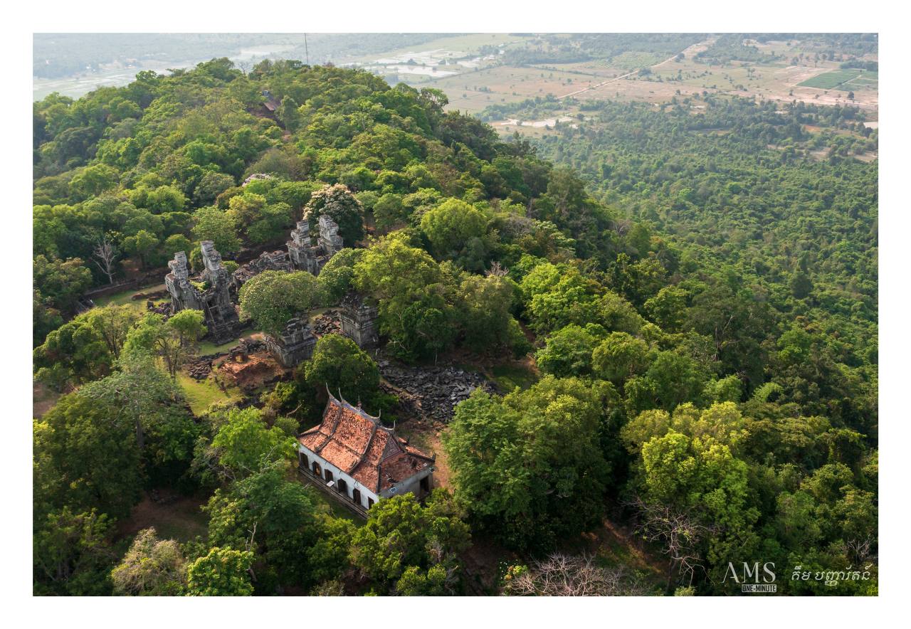 ប្រាសាទភ្នំបូក