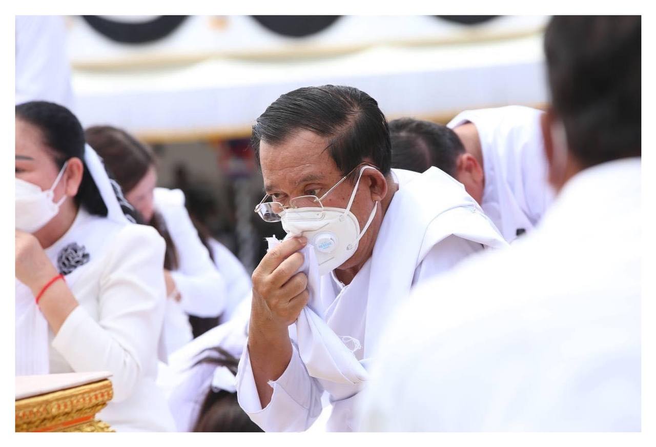 សម្តេចតេជោ៖ “កាលពីឆ្នាំ២០១៩ ខ្ញុំអាក់ខានទៅប្រជុំអាស៊ាន-កូរ៉េ និងមេគង្គ-កូរ៉េម្តងរួចហើយ ដោយសារពេលនោះម្តាយក្មេកខ្ញុំកំពុងសង្រ្គោះបន្ទាន់នៅមន្ទីរពេទ្យ