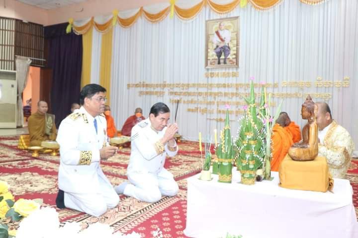 រដ្ឋបាលខេត្តរតនគិរី និមន្តព្រះសង្ឃ សូត្រមន្តចម្រើនព្រះបរិត្ត ថ្វាយព្រះពរ ព្រះមហាក្សត្រនៃព្រះរាជាណាចក្រកម្ពុជា ក្នុងឱកាស ព្រះរាជពិធីបុណ្យចម្រើនព្រះជន្មគម្រប់៦៩យាងចូល៧០ព្រះវស្សា