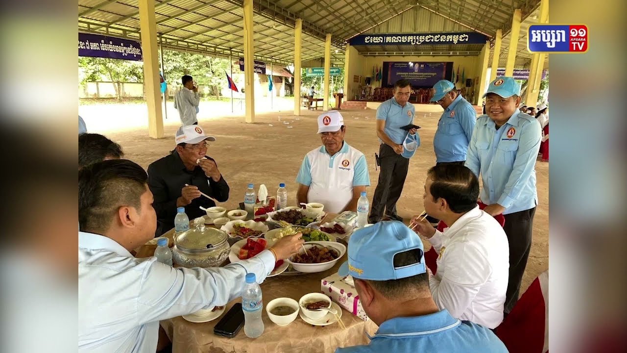 សមាជិកភ្លើងទៀន និងខ្មែរស្រឡាញ់ជាតិ៦២នាក់ចូលរួម CPP នៅព្រះវិហារ (Video Inside)