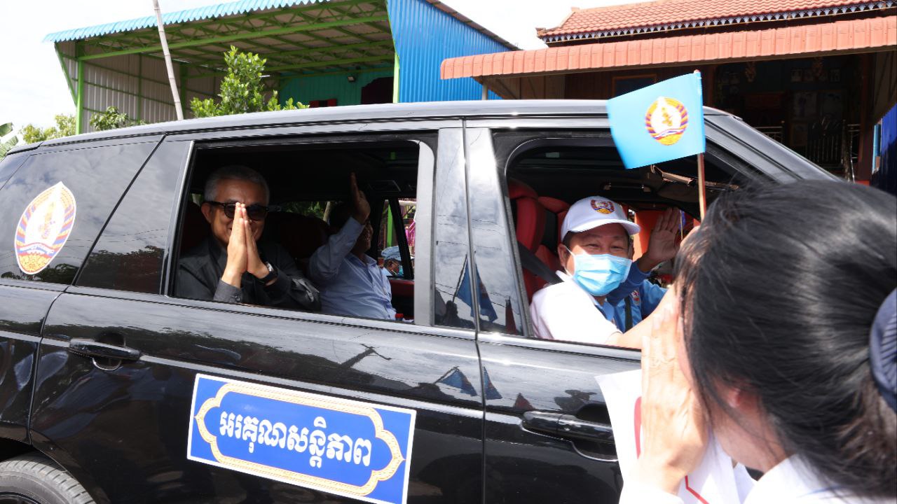 ឯកឧត្តមអគ្គបណ្ឌិតសភាចារ្យ អូន ព័ន្ធមុនីរ័ត្ន អញ្ជើញចូលរួមបិទវគ្គយុទ្ធនាការឃោសនាបោះឆ្នោតជ្រើសរើសក្រុមប្រឹក្សាឃុំ សង្កាត់ អាណត្តិទី៥ ឆ្នាំ២០២២ នៅខេត្តកណ្តាល