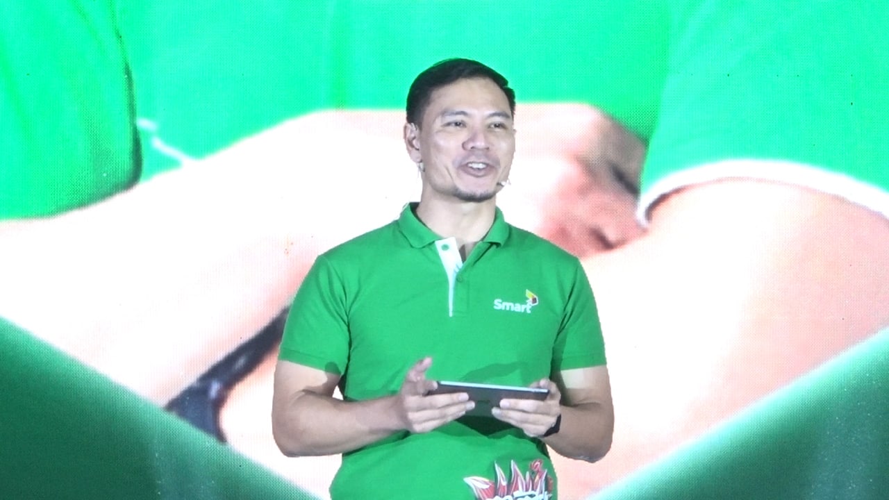 ក្រុមហ៊ុន Smart បើកបង្ហាញផលិតផលថ្មីៗចំនួន ៥ ដែលផលិតឡើងដើម្បីដាក់ឱ្យអតិថិជនប្រើប្រាស់ ស្របតាមបច្ចេកវិទ្យាកំពុងមានការវិវឌ្ឍរីកចម្រើនក្នុងពេលបច្ចុប្បន្ន