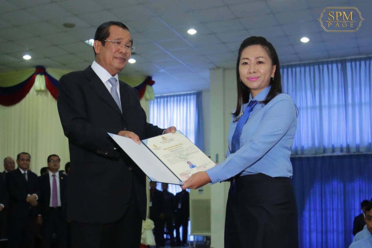 ព្រឹកស្អែក សម្តេចតេជោ ហ៊ុន សែន នឹងអញ្ជើញប្រគល់សញ្ញាបត្រជូនសិស្សសាលាភូមិន្ទរដ្ឋបាលជាង ២ពាន់នាក់