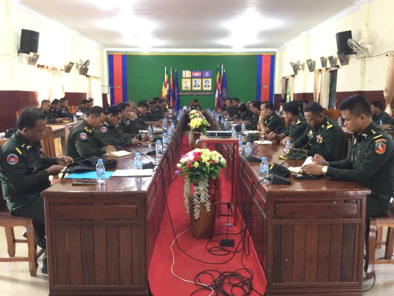 ឧត្តមសេនីយ៍ត្រី ច័ន្ទ សុខុន ៖ ទោះបីជាសភាពការណ៍នៅតាមព្រំដែនកម្ពុជា.ថៃ មានសភាពស្ងប់ស្ងាត់ជាធម្មតាក្តី យើងក៏ត្រូវតែបង្កើនការទទួលខុសត្រូវខ្ពស់