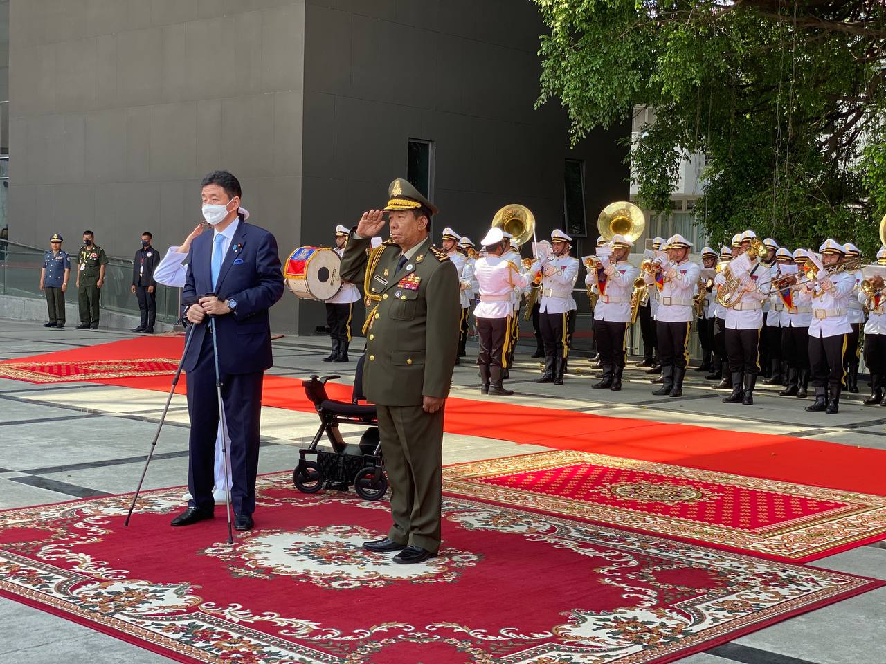 សម្តេចពិជ័យសេនា ទៀ បាញ់ ជួបពិភាក្សាការងារ ជាមួយរដ្ឋមន្ត្រីការពារជាតិជប៉ុន