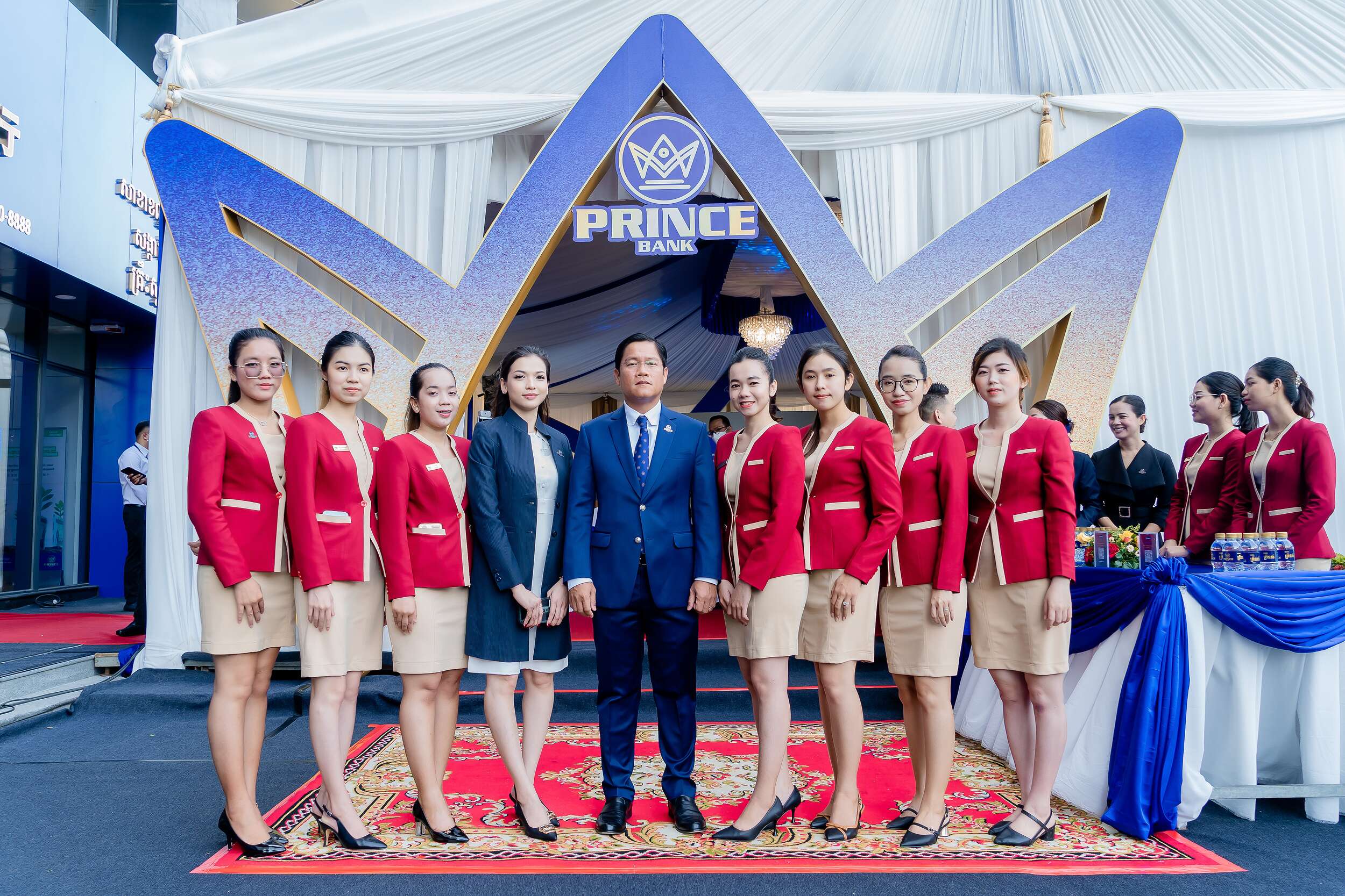 ធនាគារ ព្រីនស៍ បើកសម្ពោធសាខាថ្មីក្នុងតំបន់ទួលគោក ដើម្បីផ្តល់ជូនការចូលរួម និងសេវាកម្មអតិថិជនកាន់តែប្រសើរ