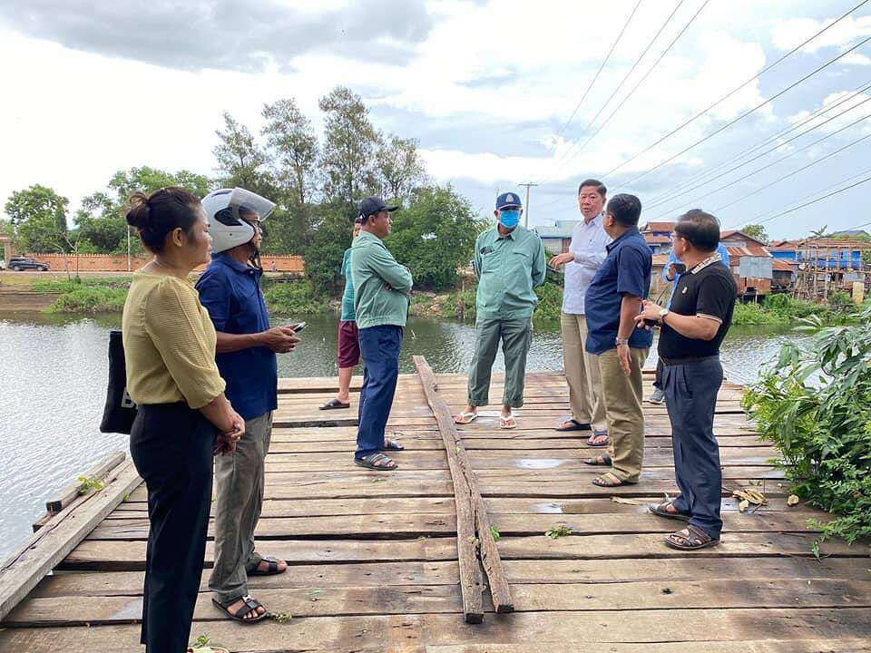 សម្តេចតេជោ ហ៊ុន សែន សម្រេចផ្តល់ការកសាងស្ពានបេតុងព្រះពន្លា ឆ្លងស្ទឹងសិរីសោភ័ណ ក្រុងសិរីសោភ័ណ