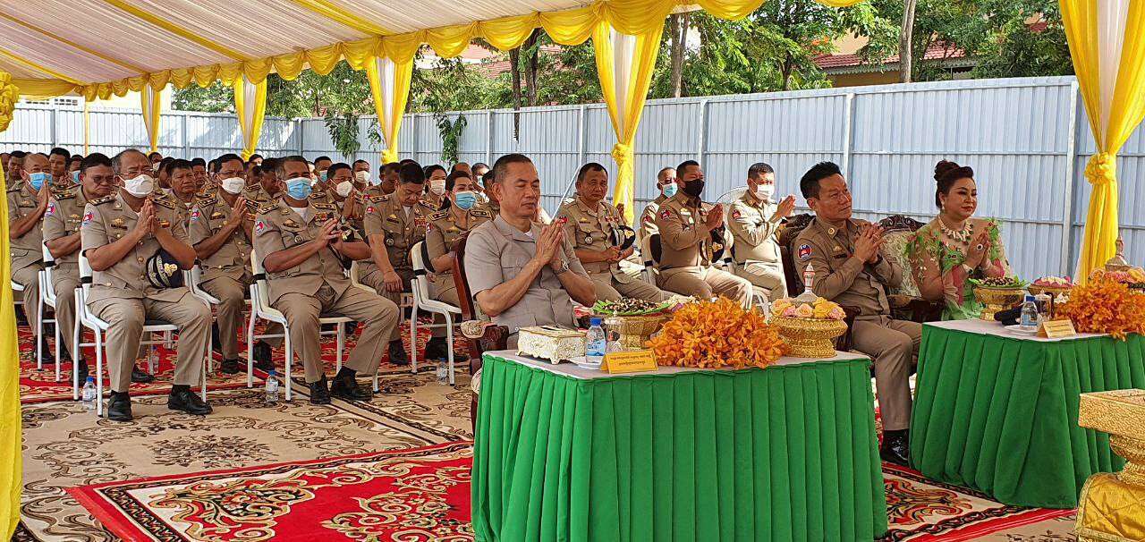 អគារសម្រាប់ទទួលភ្ញៀវជាតិ និងអន្តរជាតិមានកម្ពស់បួនជាន់មានបន្ទប់ស្នាក់នៅចំនួន៤៥បន្ទប់ត្រូវបានបញ្ចុះបឋមសិលាបើកការដ្ឋានសាងសង់