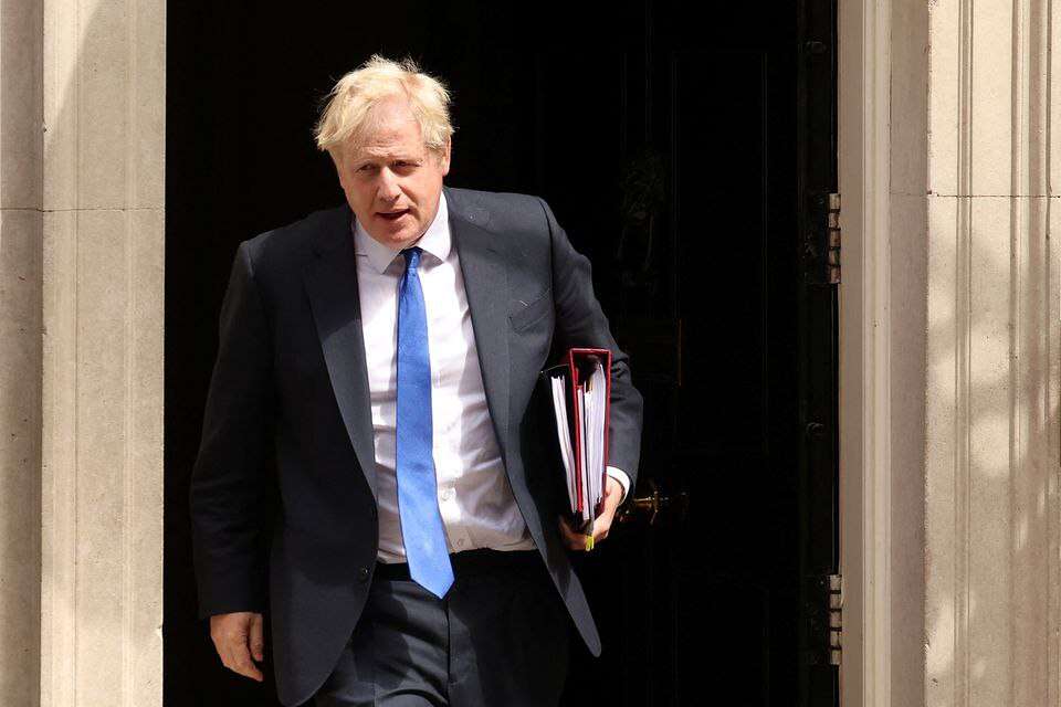 នាយករដ្ឋមន្រ្តីអង់គ្លេស Boris Johnson នឹងលាលែងពីតំណែងប្រធានគណបក្ស Conservative បន្ទាប់ពីរូបលោកបានបាត់បង់សំឡេងគាំទ្រពីសំណាក់គណៈរដ្ឋមន្រ្តី