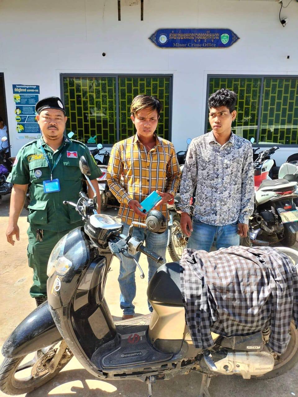 រយៈពេល០៦ខែ សម្រាប់ឆមាសទី១ កម្លាំងនគរបាលរាជធានីភ្នំពេញ បង្រ្កាបចាប់ខ្លួនជនសង្ស័យក្នុងអំពើឆក់ ១០១នាក់