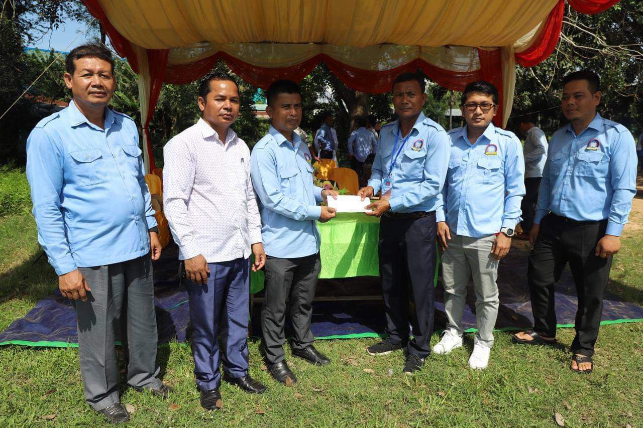 ស្រុកពារាំង រៀបចំការប្រកួតបាល់ទាត់មិត្តភាពយុវជន ដើម្បីលើកកម្ពស់វិស័យកីឡា ជាពិសេសផ្សព្វផ្សាយពីការធ្វើជាម្ចាស់ផ្ទះកីឡាស៊ីហ្គេម ឆ្នាំ២០២៣