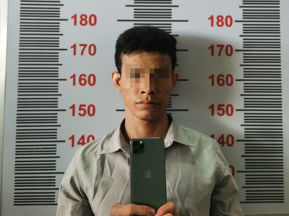 ជនសង្ស័យម្នាក់ ក្នុងចំណោមបក្ខពួក ២នាក់ ត្រូវនគរបាលខណ្ឌច្បារអំពៅ ឃាត់ខ្លួនពីបទលួច