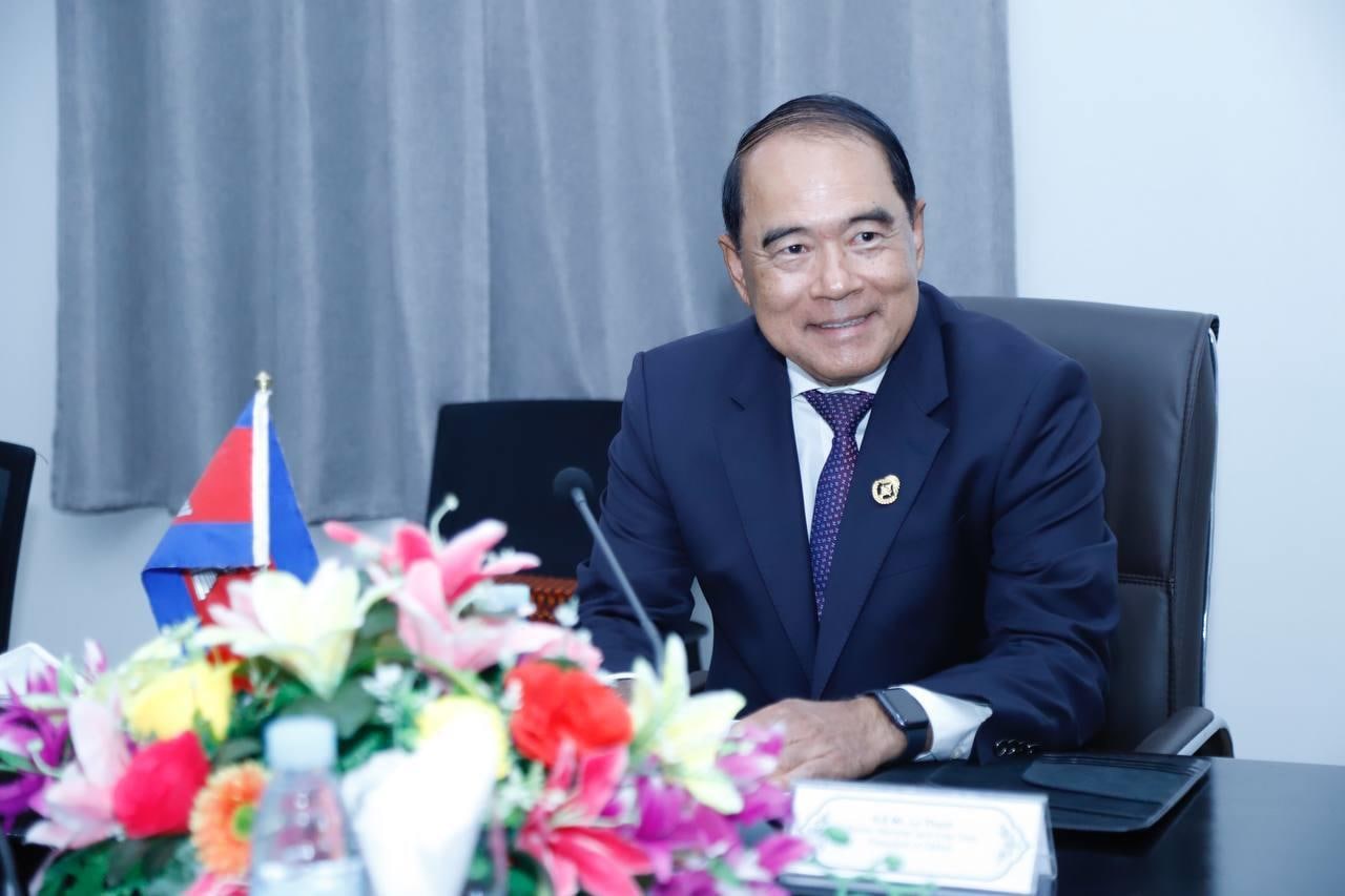 កម្ពុជា ថ្លែងអំណរគុណ កម្មវិធី HDR&D ដែលបានផ្តល់នូវសម្ភារៈបច្ចេកវិទ្យាទំនើបចូលរួមដល់ការងារបោសសម្អាតមីននៅកម្ពុជា