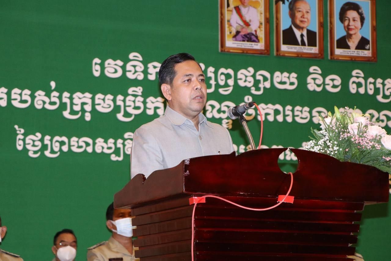 អភិបាលខណ្ឌចំការមន ប្តេជ្ញាចិត្តលុបបំបាត់រាល់ភាពអសកម្ម របស់មន្ត្រីមូលដ្ឋាន និងសូមអំពាវនាវដល់ប្រជាពលរដ្ឋ មកទទួលសេវាសាធារណៈដោយខ្លួនឯង កុំពឹងលើអ្នករត់ការ