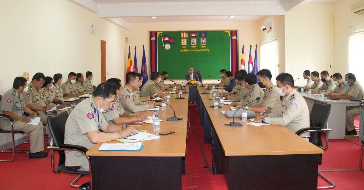 ឯកឧត្តម អគ្គាធិការ ៖ នាយកដ្ឋានអធិការកិច្ច កិច្ចការនគរបាលថ្នាក់កណ្តាល មានតួនាទីចុះធ្វើអធិការកិច្ចនៅអង្គភាពថ្នាក់កណ្តាលចំណុះក្រសួងមហាផ្ទៃ