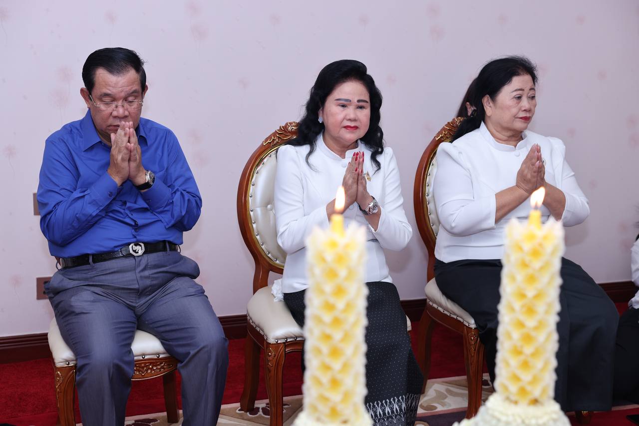 សម្តេចតេជោ ហ៊ុន សែន អញ្ជើញចូលរួមបុណ្យខួប ១០០ថ្ងៃ សម្តេច ហ៊ុន ណេង នៅខេត្តកំពង់ចាម