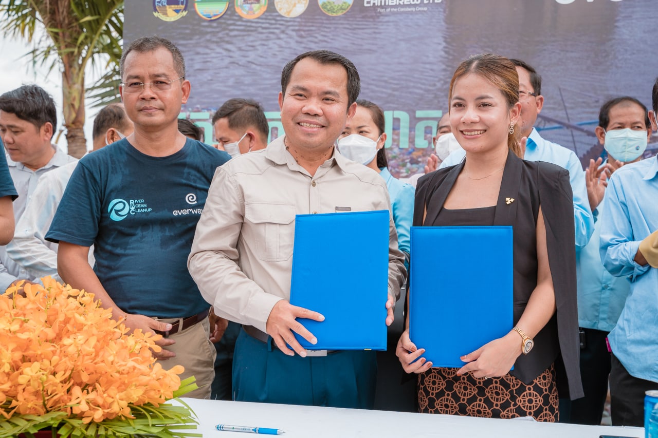 ក្រុមហ៊ុន ខេមប្រ៊ូវ ចុះអនុស្សរណៈយោគយល់គ្នាជាមួយអង្គការសំអាតទន្លេសមុទ្រ ដើម្បីគាំទ្រដល់ «បេសកកម្មសម្អាតទន្លេជាប្រវត្តិសាស្រ្ដ»