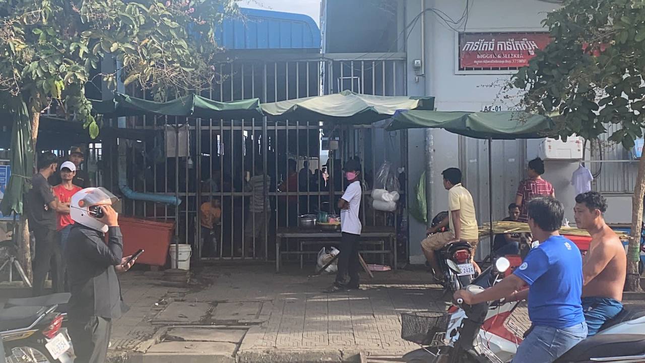 ជនសង្ស័យមួយក្រុម លួចយកម៉ូតូចំនួន ៦គ្រឿង នៅកន្លែងបញ្ញើ បានសម្រច រួចគេចខ្លួនបាត់ ដោយសុវត្តិភាព