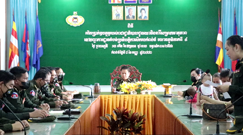 មេបញ្ជាការតំបន់ប្រតិបត្តិការសឹករងកំពង់ធំ ប្រគល់ថវិកាគោលនយោបាយរបស់រាជរដ្ឋាភិបាល និងជំនួយឧបត្ថម្ភរបស់អង្គភាពជូនយោធិននារីលំហែមាតុភាព