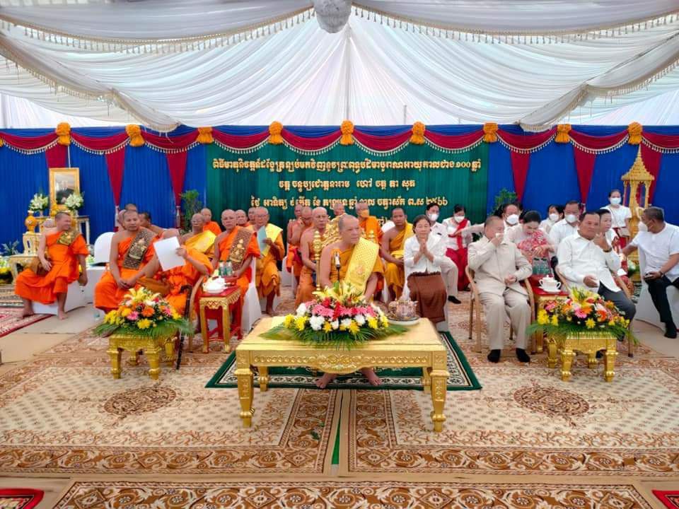 ព្រះពុទ្ធបដិមាប្រាក់មួយអង្គ មានអាយុកាលជាង ១០០ឆ្នាំ ត្រូវបានធ្វើមាតុភូមិនិវត្តន៍ពីប្រទេសថៃ មកតម្កល់ទុកគោរពបូជានៅវត្តតាសុត ភូមិប៉ាតឡាង ឃុំក្រាំងលាវ ក្នុងស្រុករលាប្អៀរ
