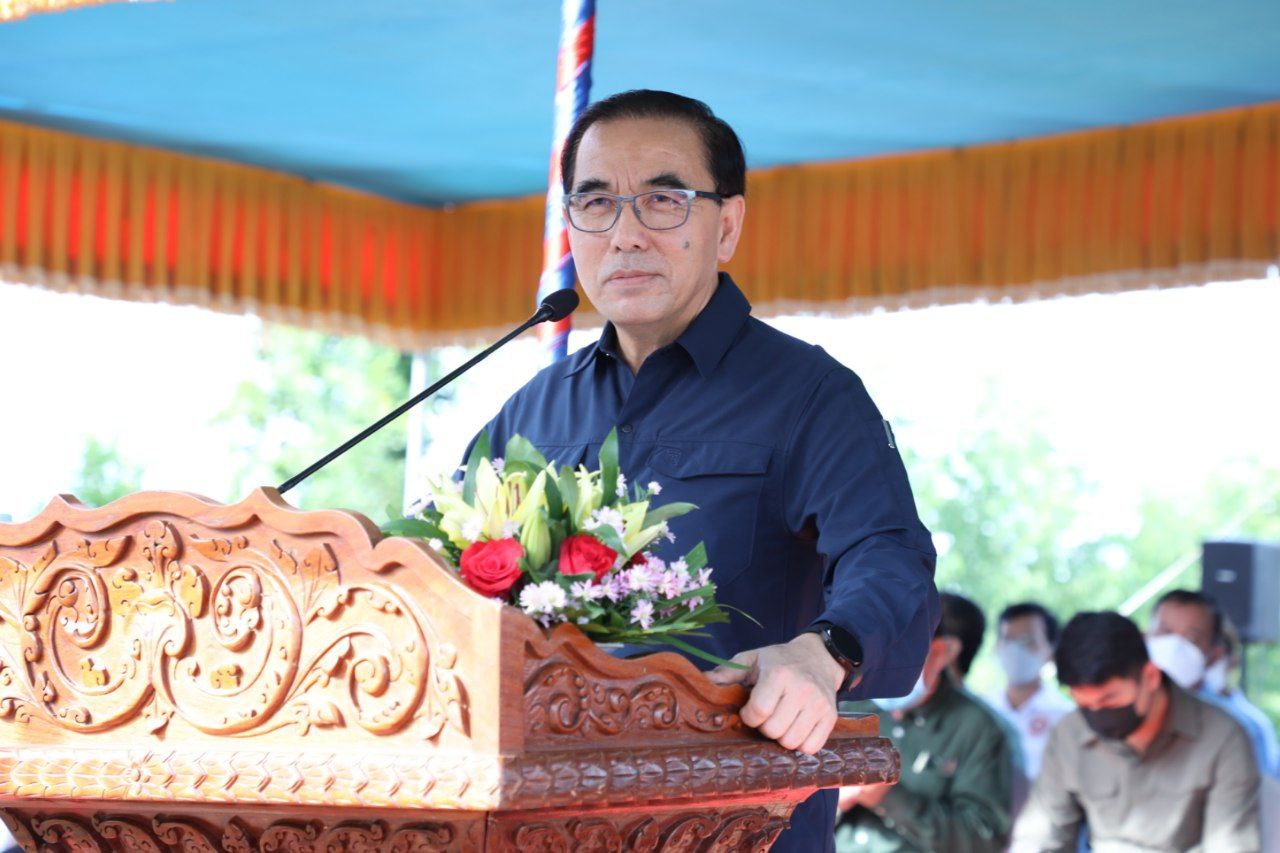 មន្ត្រីគណបក្សអញ្ជើញជួបសំណេះសំណាលជាមួយសមាជិក ឃុំទំាងបួន នៃស្រុកកំពង់សៀម