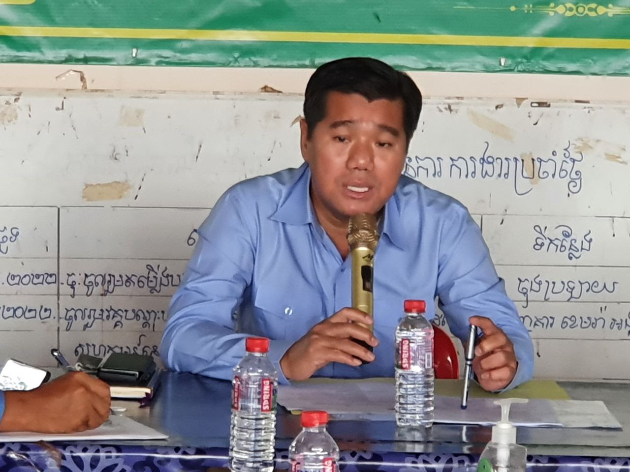 គណៈកម្មាធិការជាតិវាយតម្លៃទីក្រុងស្អាត ក្រសួងទេសចរណ៍ បានបើកកិច្ចប្រជុំពាក់ព័ន្ធបរិស្ថាន នៅក្នុងសហគមន៍ទាំង៣