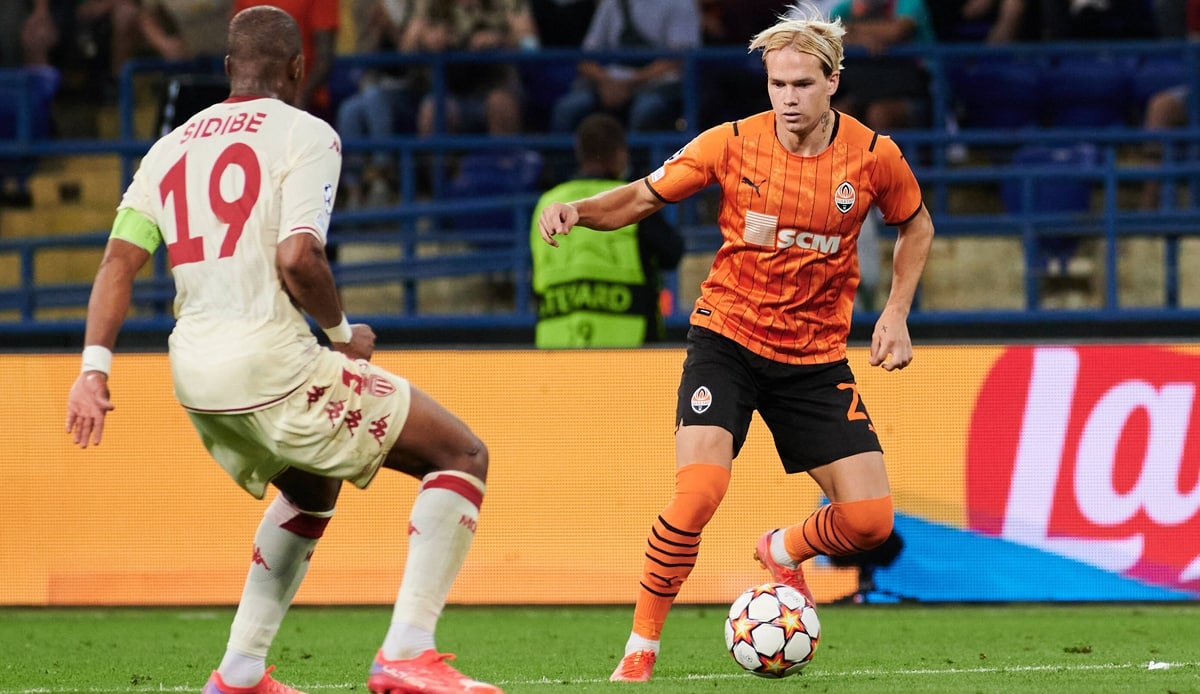 ខ្សែបម្រើស្លាបរបស់ Shakhtar Donetsk កីឡាករ Mudryk ឆ្លើយបដិសេធក្រុម២ នៅអង់ក្លេស