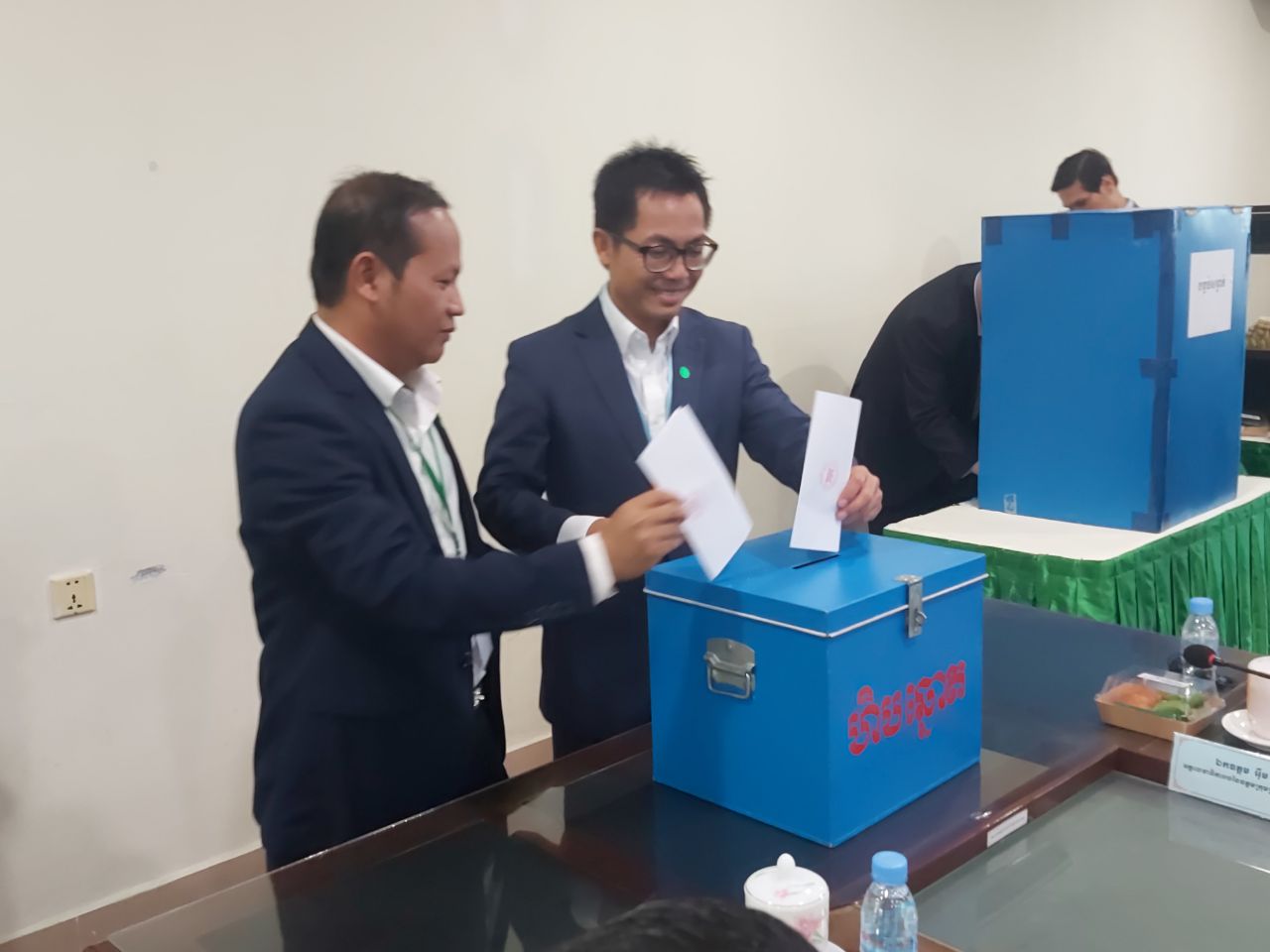 ប្រាក់ឈ្នួលកម្មករ និយោជិត ឆ្នាំ ២០២៣ ត្រូវបានតម្លើងចំនួន ៦ដុល្លារពី ១៩៤ដល់ ២០០ដុល្លារសហរដ្ឋអាម៉េរិក