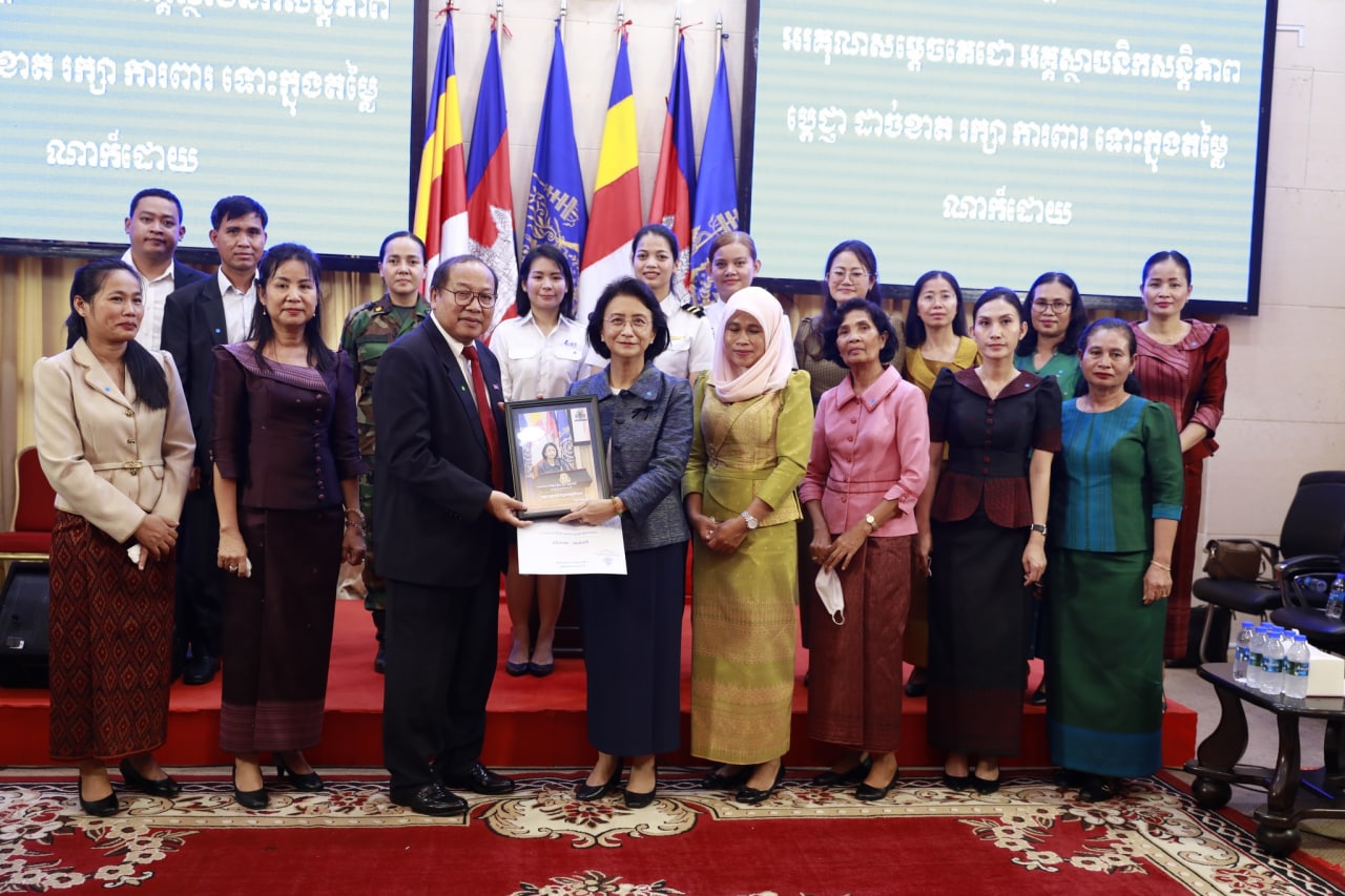 របាយការណ៍៖ ប្រាំឆ្នាំចុងក្រោយក្រសួងកិច្ចការនារីជួយដល់ ស្ដ្រីរងគ្រោះ ដោយអំពើហិង្សាទាក់ទងយេនឌ័រចំនួនជាង២.៥០០ករណី