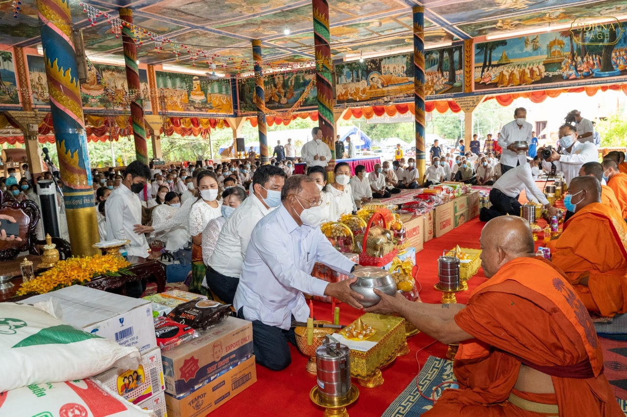 បិណ្ឌទី១២៖ សម្ដេចចក្រី ហេង សំរិន រំលឹកឱ្យចូលរួមថែរក្សា ការពារសន្តិភាព